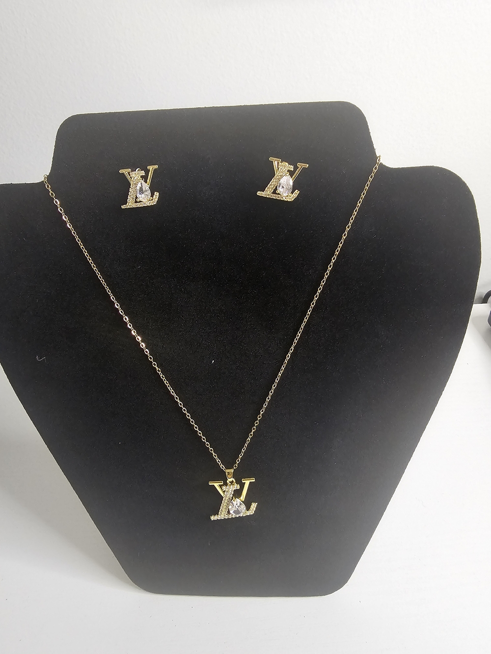 Stainless Steel Gold LV Initial Pendant Necklace and Stud Earring Set - Gold